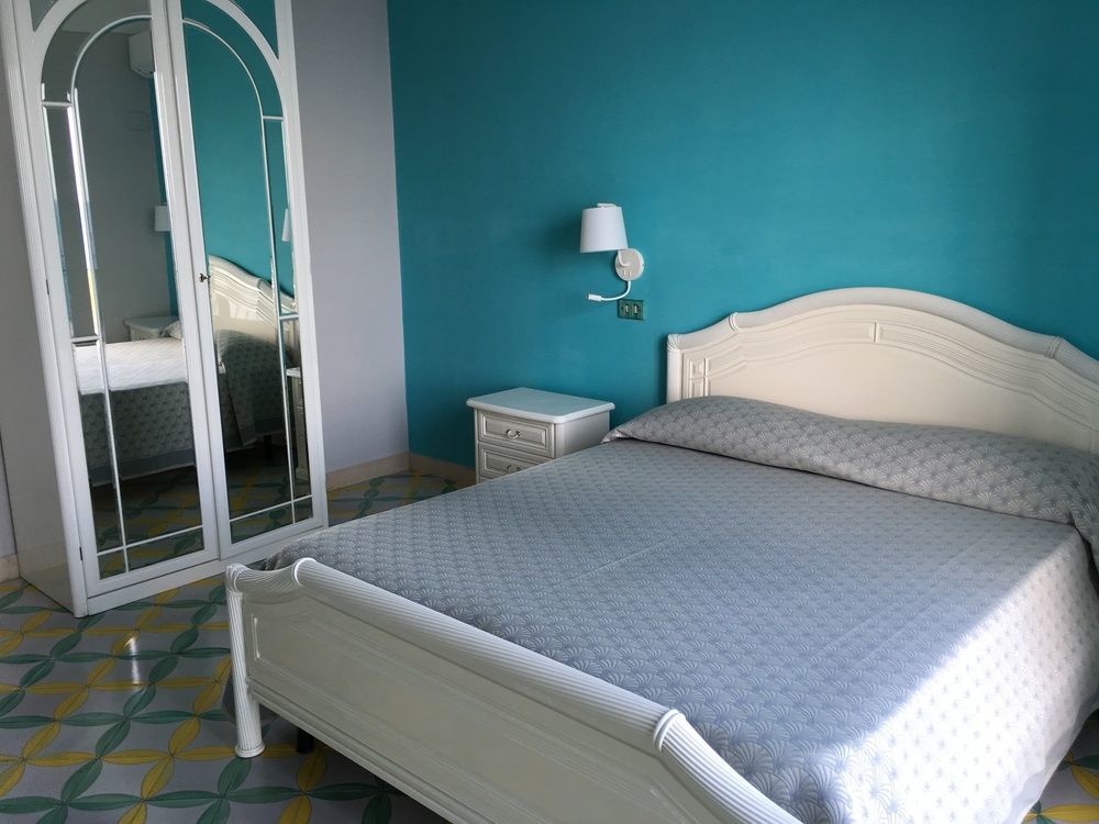 Amalfi Apartments Design Centro Storico Extérieur photo